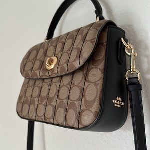 Coach crossbody
